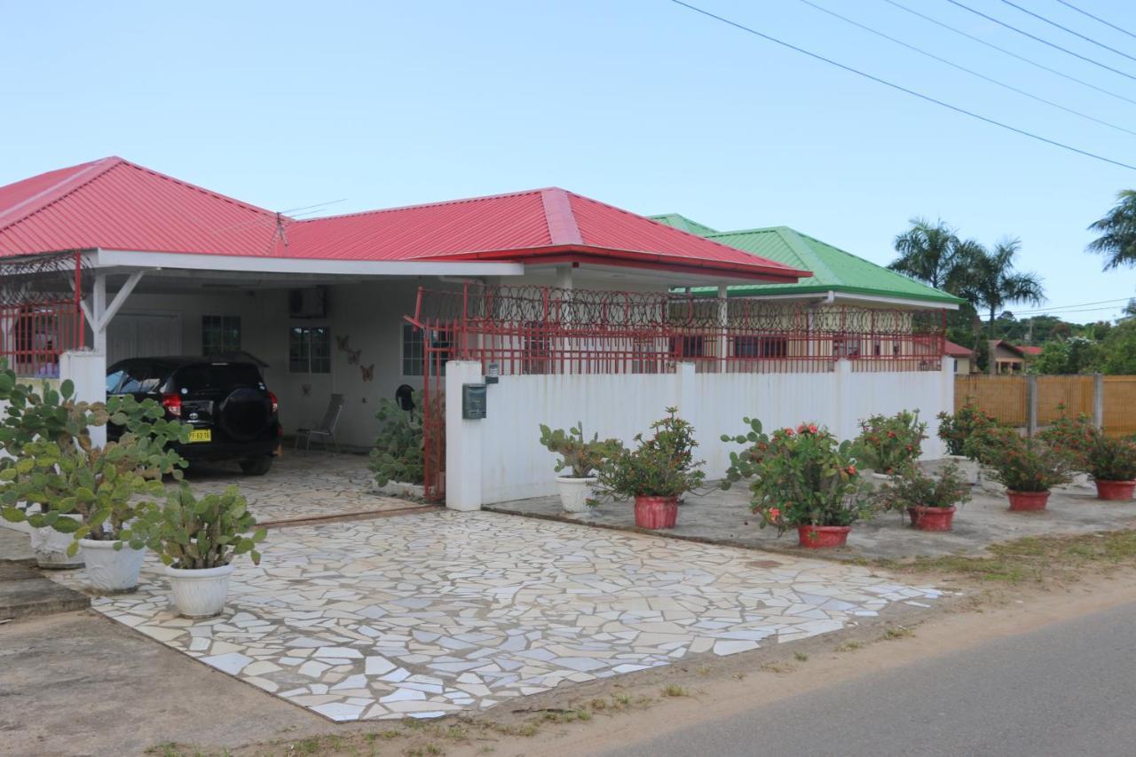 Dubbel Woonhuis Selderiestraat Paramaribo Bagian luar foto